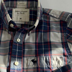 Abercrombie & Fitch Vintage Y2K Muscle Fit Plaid Button Down Shirt Navy Red (M)